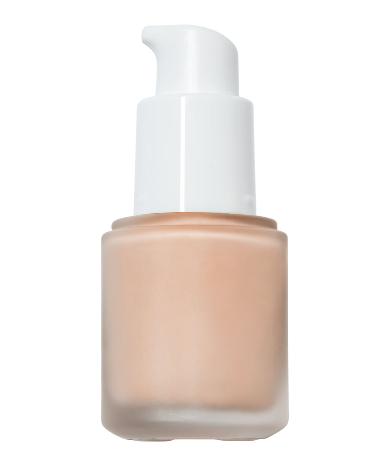 STUDIO Slim Fit Foundation